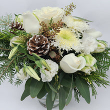 Load image into Gallery viewer, Winter Vase Arrangement