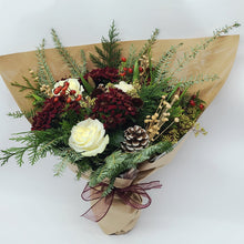 Load image into Gallery viewer, Winter Bouquet